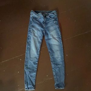 American eagle outfitters size 2 short mid rise